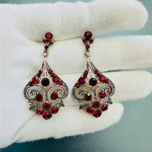 VTG Chandelier Dangle Post Back Earrings Red
Crystals